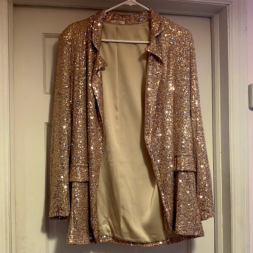 Flowy Pink Sequined Blazer like new!!!